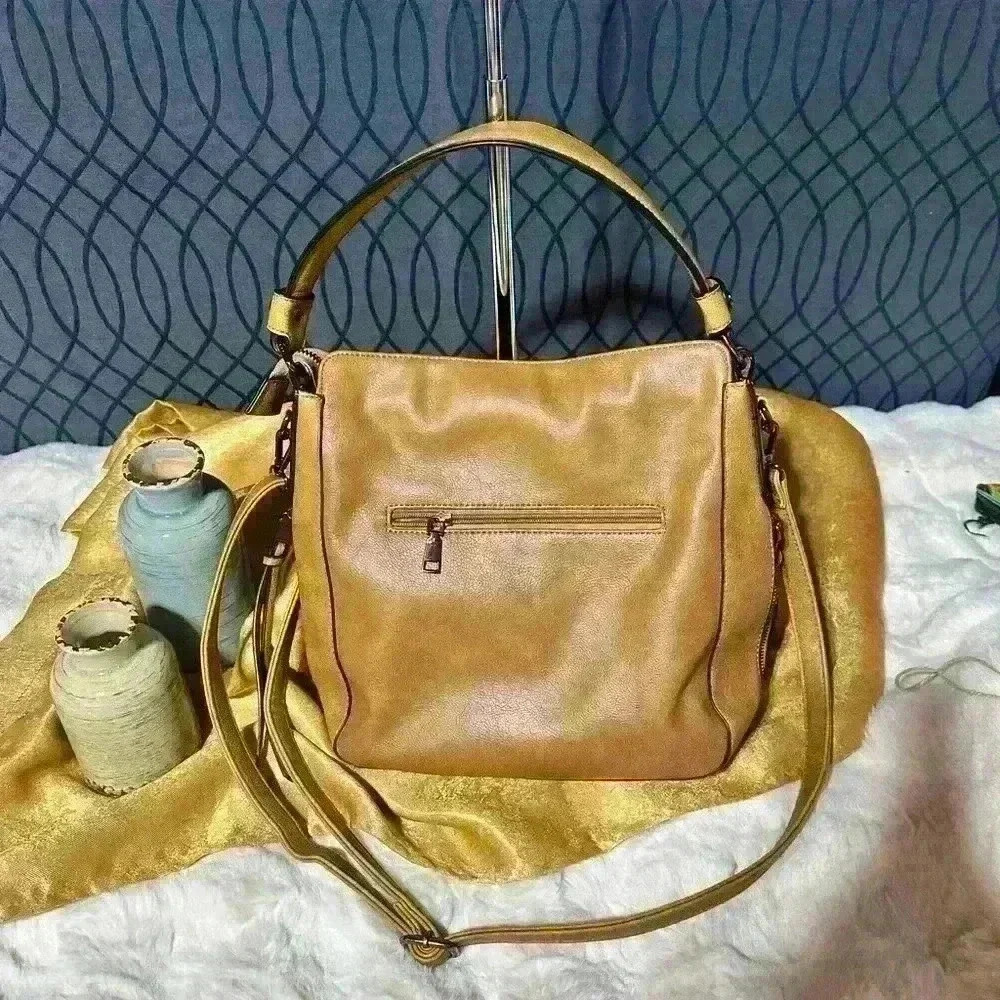 Vintage Realer Brown Faux Leather Hobo Crossbody Shoulder Handbag Purse EUC